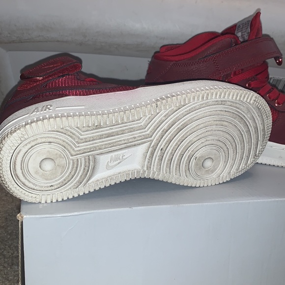 Air Force 1 Mid - Picture 3 of 5